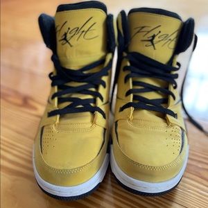 Air Jordan SC-2 Tour yellow